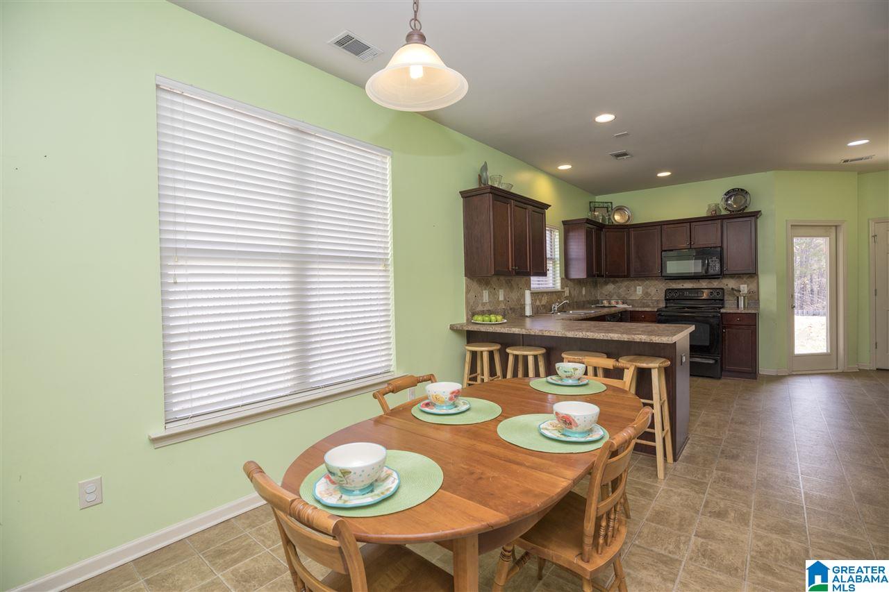 1073 Savannah Lane Calera, AL 35040 - Photo 19 of 49