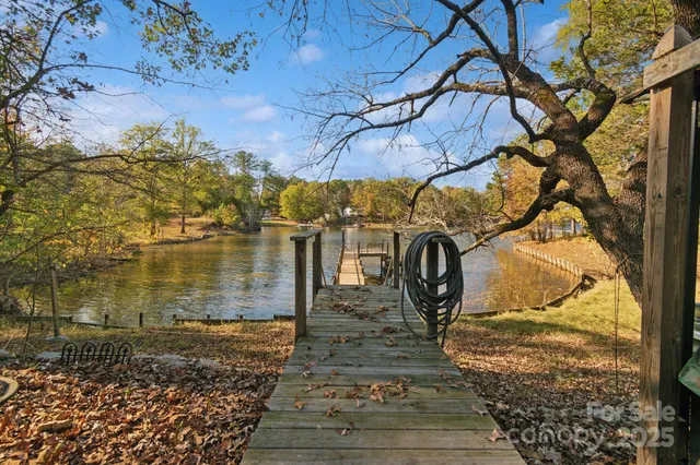 $319,000 | 1645 Rolling Hills Road, Ridgeway, SC 29130