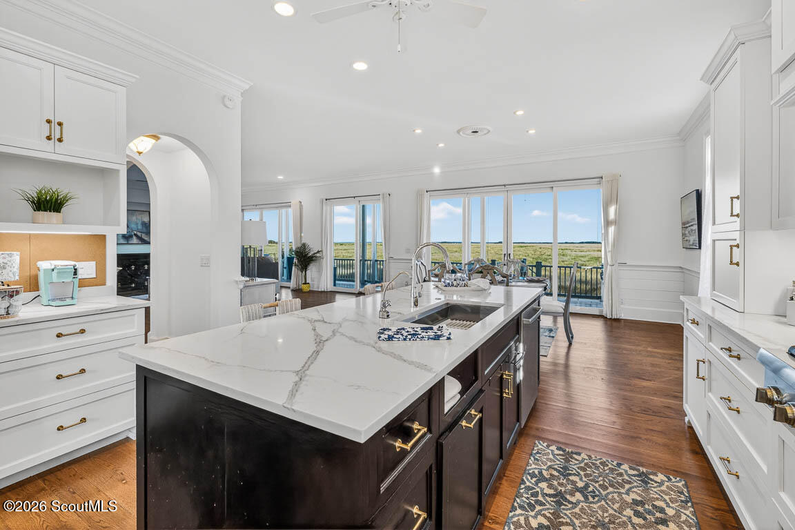 941 Champney St. Simons Island, GA 31522 - Photo 24 of 60