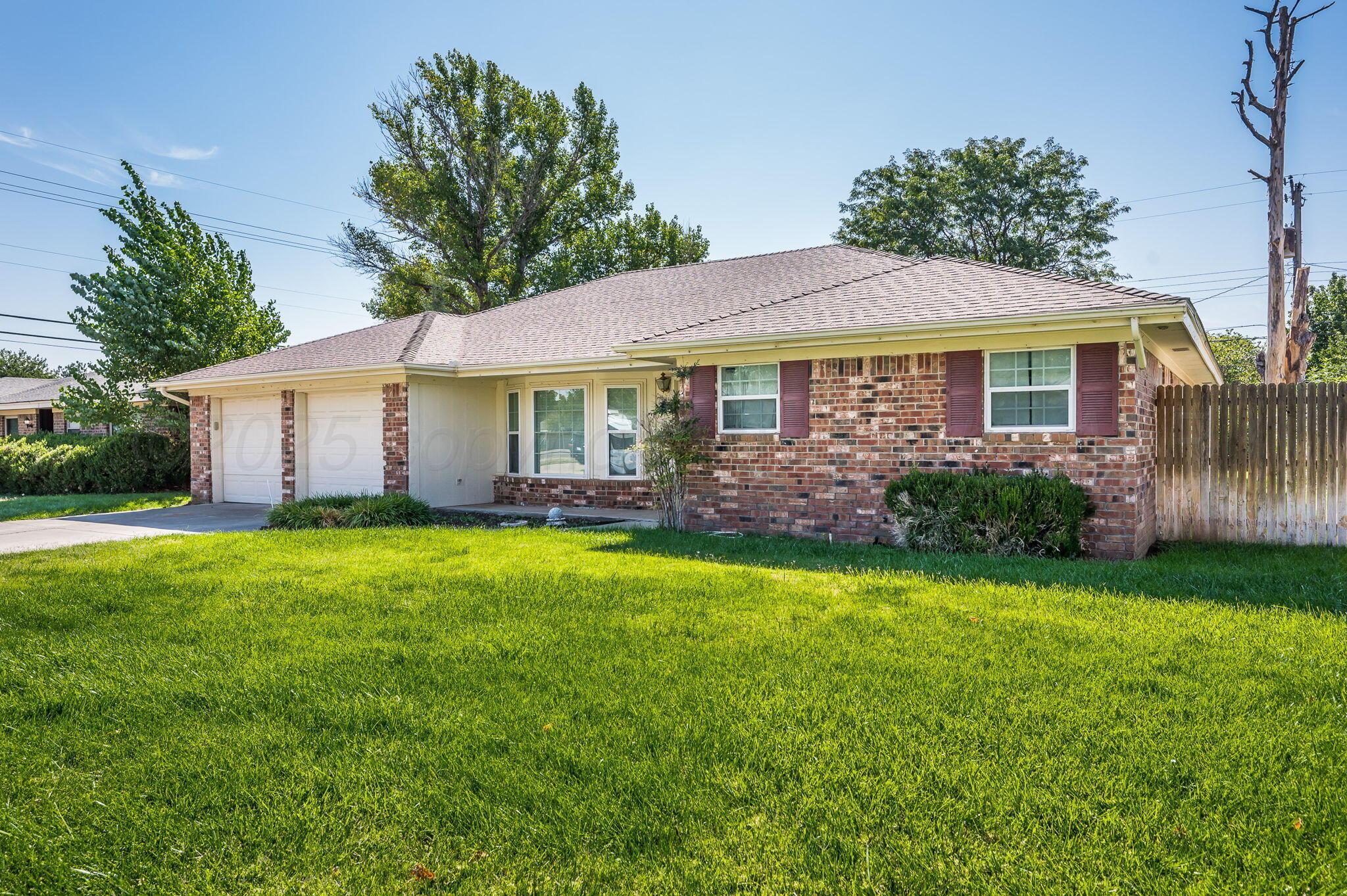 6003 Gainsborough Road Amarillo, TX 79106 - Photo 3 of 26 2-Front-2