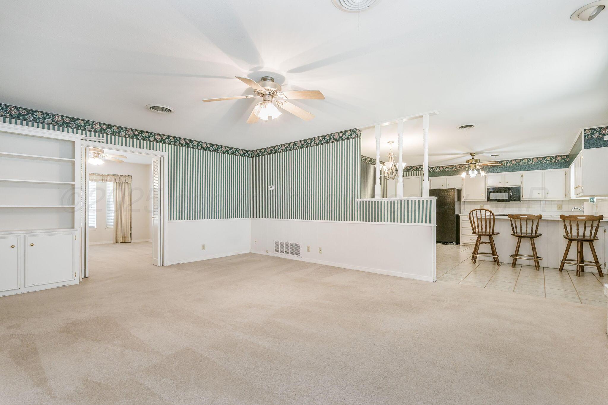 6003 Gainsborough Road Amarillo, TX 79106 - Photo 8 of 26 7-Living Room-3