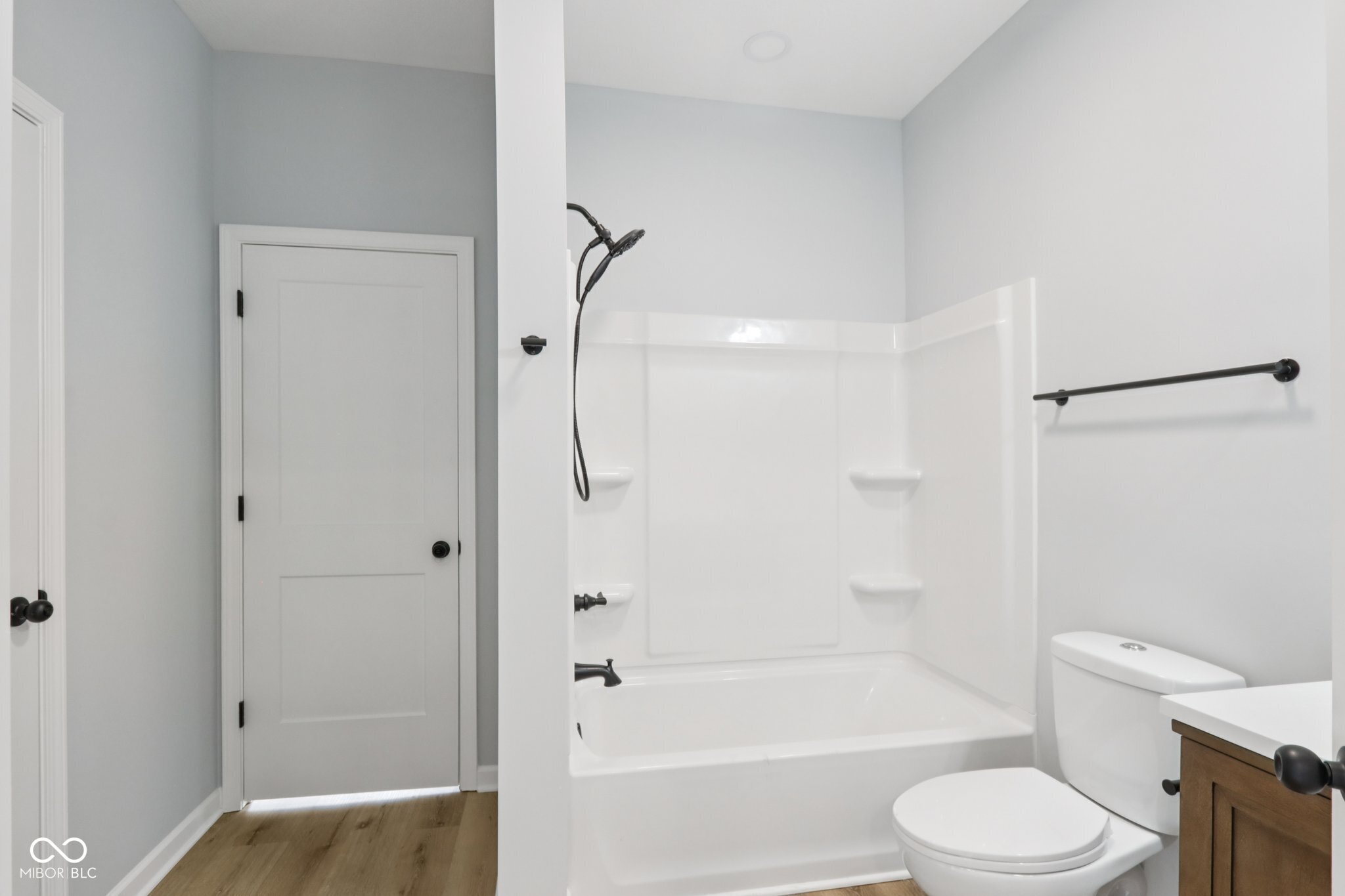 8355 Fieldfare Way Indianapolis, IN 46237 - Photo 13 of 36