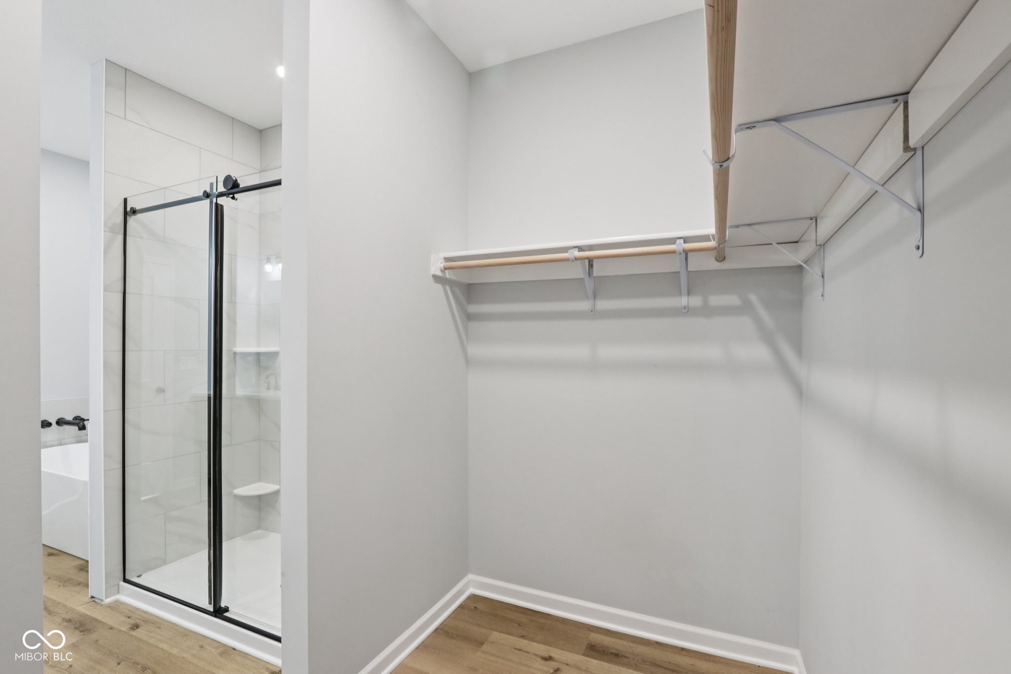 8355 Fieldfare Way Indianapolis, IN 46237 - Photo 24 of 36