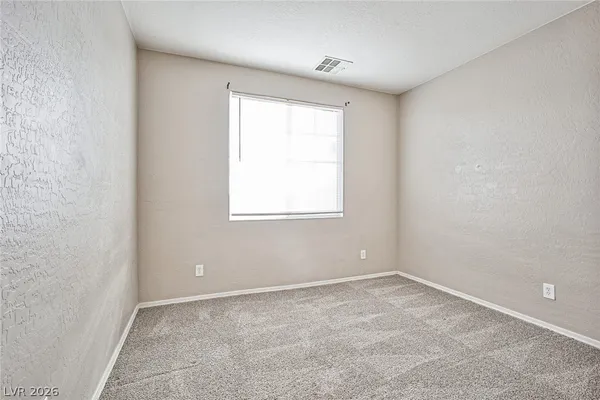 $1,690 | 6625 Abruzzi Drive, Unit 204, North Las Vegas, NV 89084