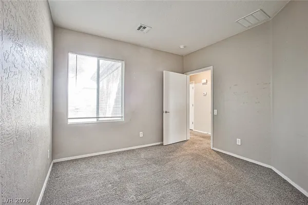 $1,690 | 6625 Abruzzi Drive, Unit 204, North Las Vegas, NV 89084