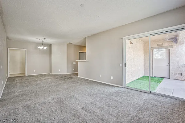 $1,690 | 6625 Abruzzi Drive, Unit 204, North Las Vegas, NV 89084
