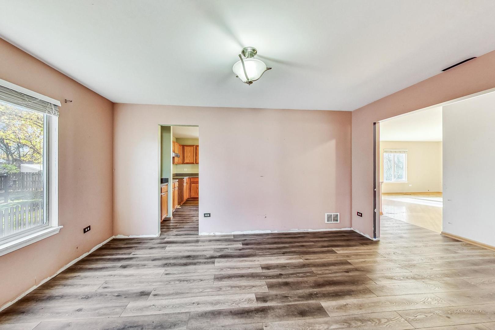 685 West Briarcliff Road Bolingbrook, IL 60440 - Photo 9 of 64 Gallery Image 9