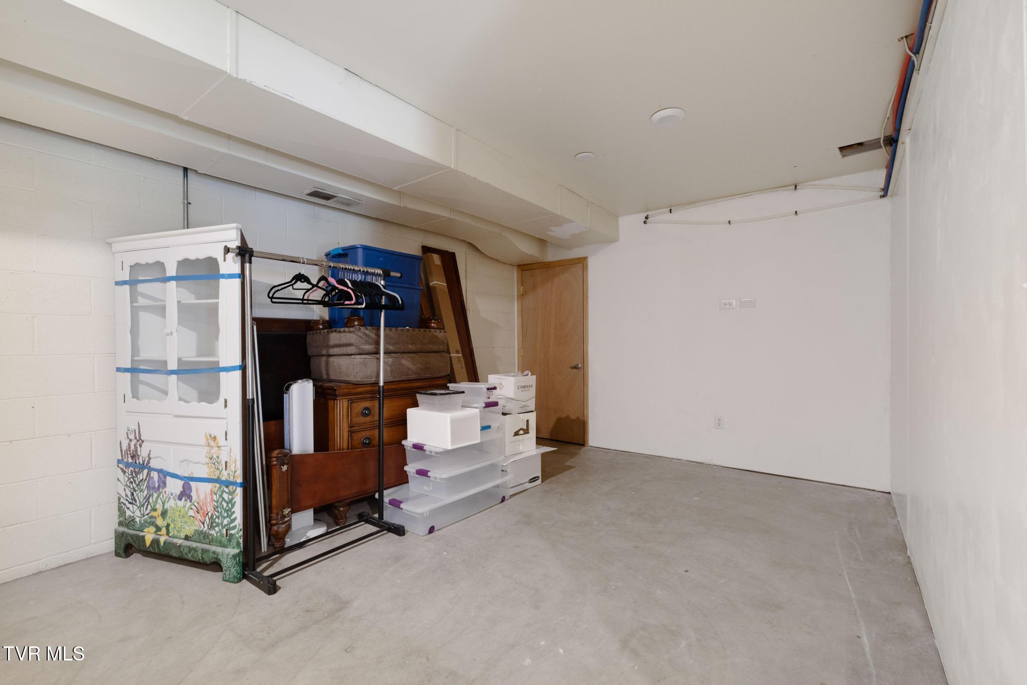 1006 Friar Tuck Road Johnson City, TN 37604 - Photo 47 of 57 Garage storage