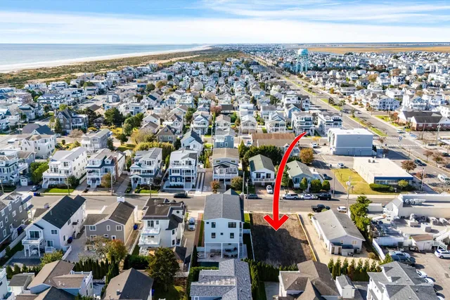 $4,945,000 | 179 32nd Street, Avalon, NJ 08202