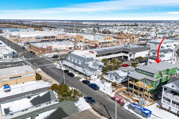 $4,945,000 | 179 32nd Street, Avalon, NJ 08202