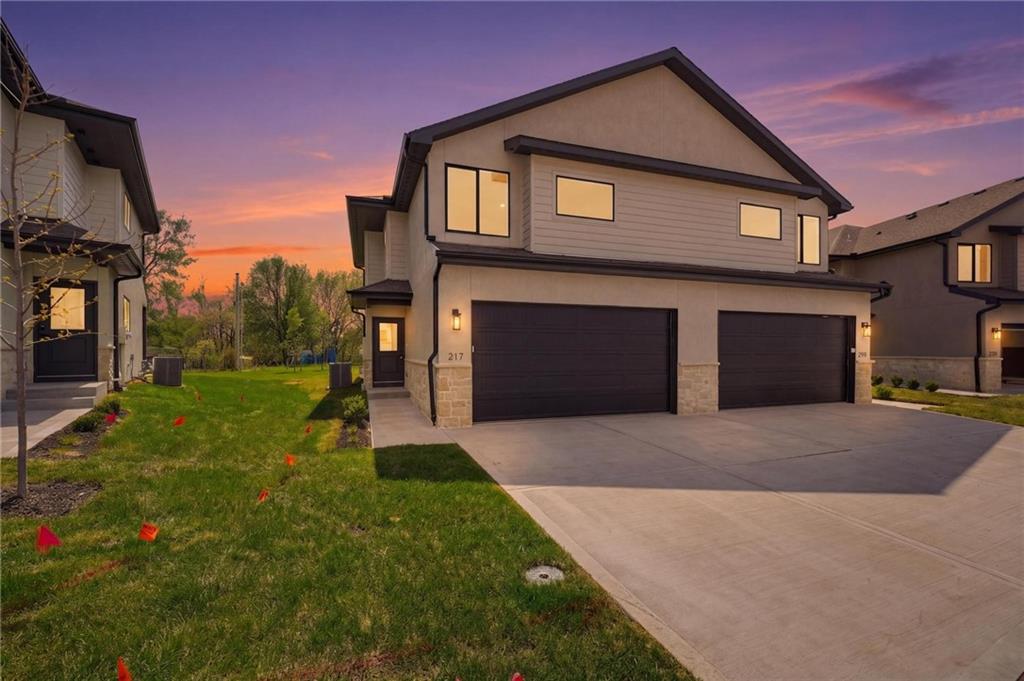 206 Northwest Orchard Court Lee's Summit, MO 64063 - Photo 1 of 19 Gallery Image 1