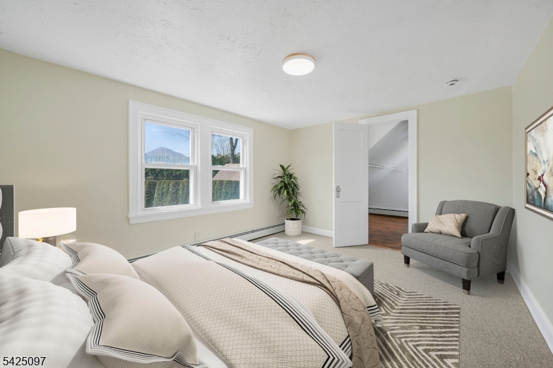 167 Sicomac Road North Haledon, NJ 07508 - Photo 2 of 13