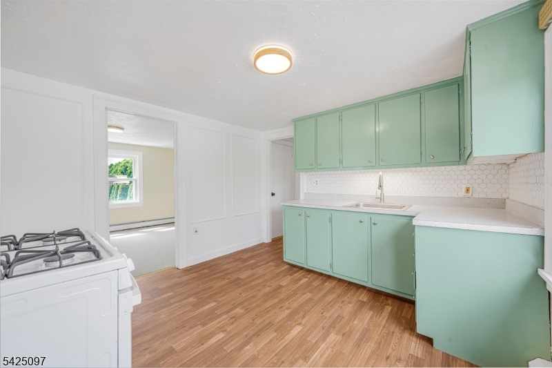 167 Sicomac Road North Haledon, NJ 07508 - Photo 5 of 13