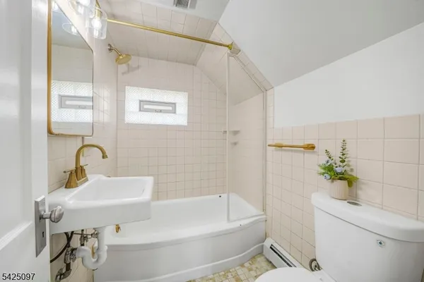 $2,000 | 167 Sicomac Road, North Haledon, NJ 07508