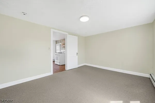 $2,000 | 167 Sicomac Road, North Haledon, NJ 07508