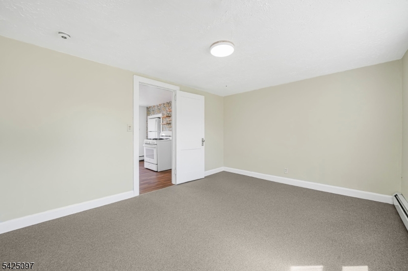 167 Sicomac Road North Haledon, NJ 07508 - Photo 9 of 13