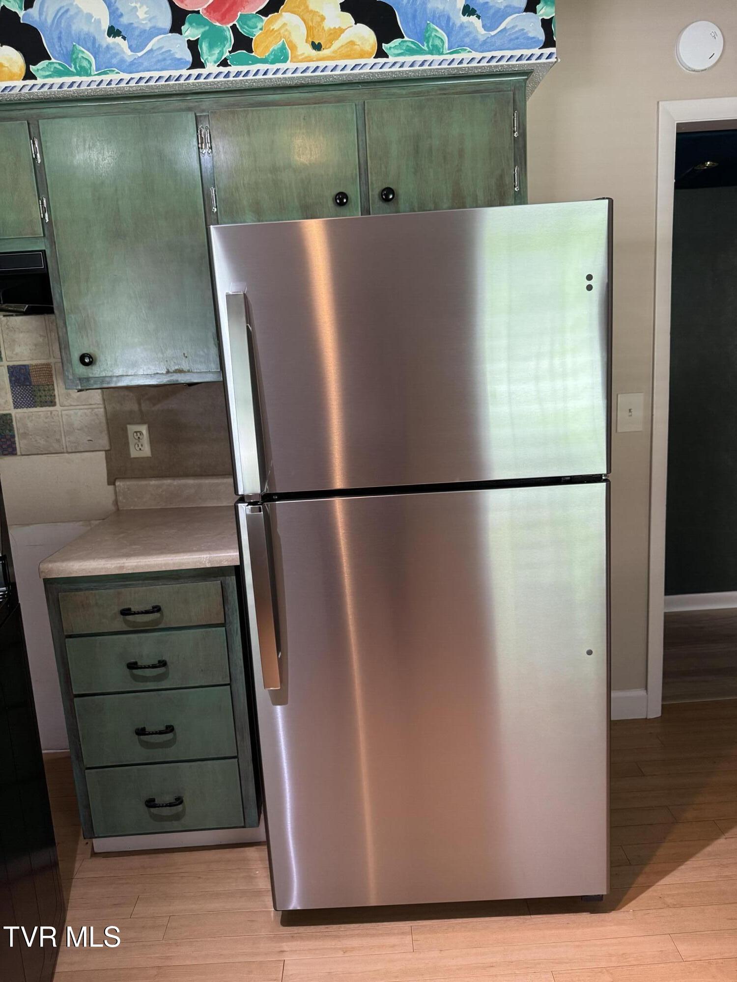 2121 Hickory Springs Road, Unit 2121 Johnson City, TN 37604 - Photo 4 of 54 New Refrigerator