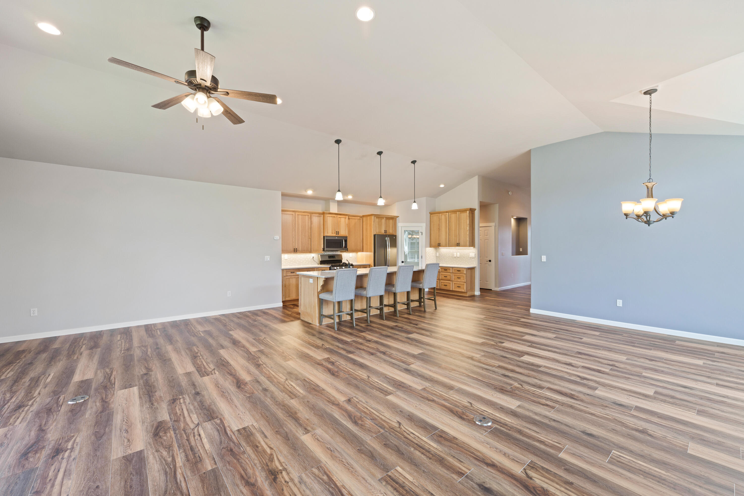 8413 Forest Ridge Loop Redmond, OR 97756 - Photo 26 of 65
