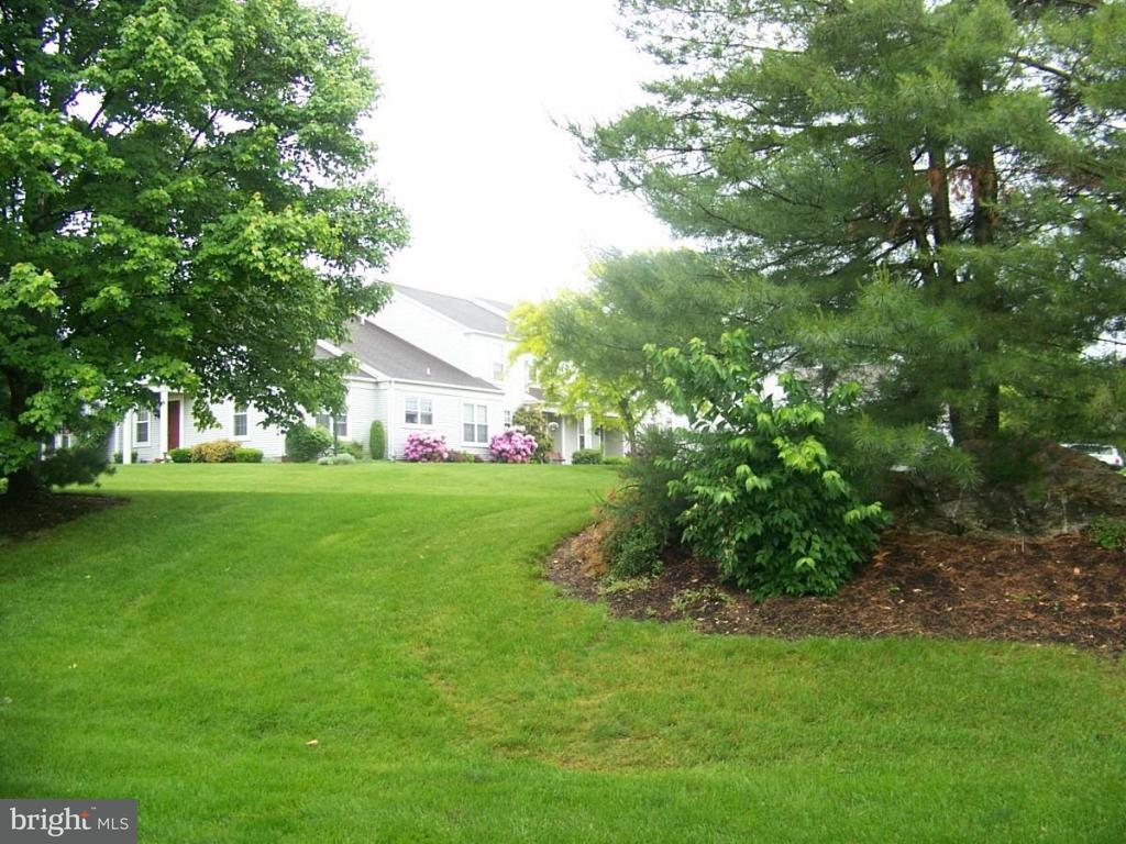 1886 Wexford Road Palmyra, PA 17078 - Photo 4 of 11 Gallery Image 4
