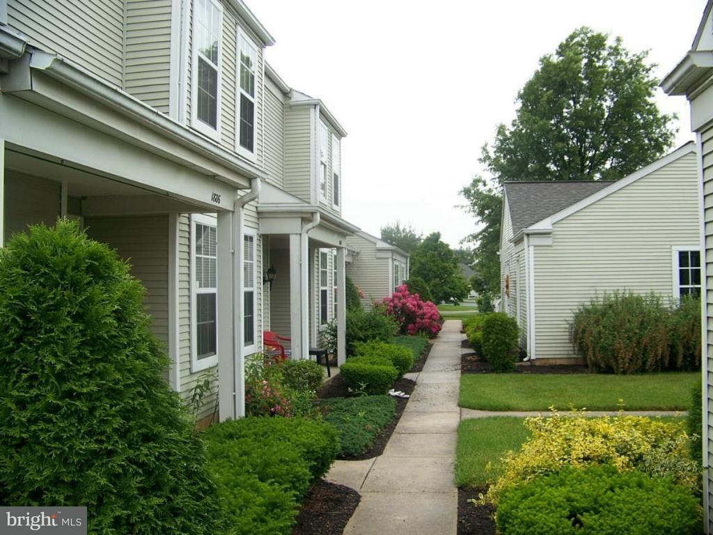 1886 Wexford Road Palmyra, PA 17078 - Photo 6 of 11 Gallery Image 6