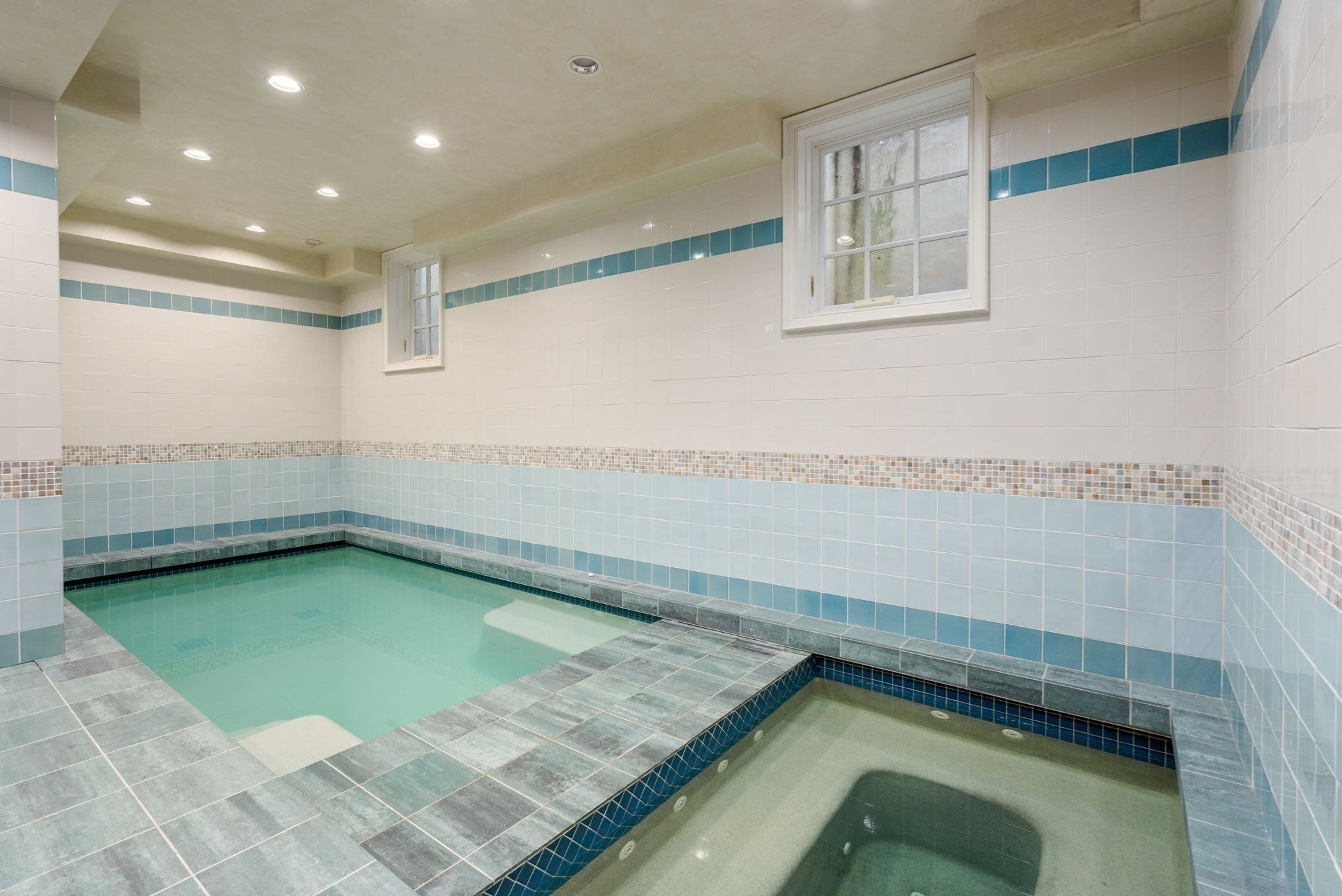 381 Warren Street Brookline, MA 02445 - Photo 24 of 35 Gallery Image 24