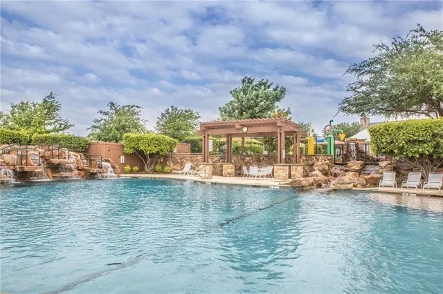 $3,000 | 10104 Waterstone Way, McKinney, TX 75072