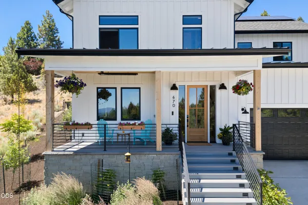 $1,625,000 | 670 Northwest Powell Butte Loop, Bend, OR 97703