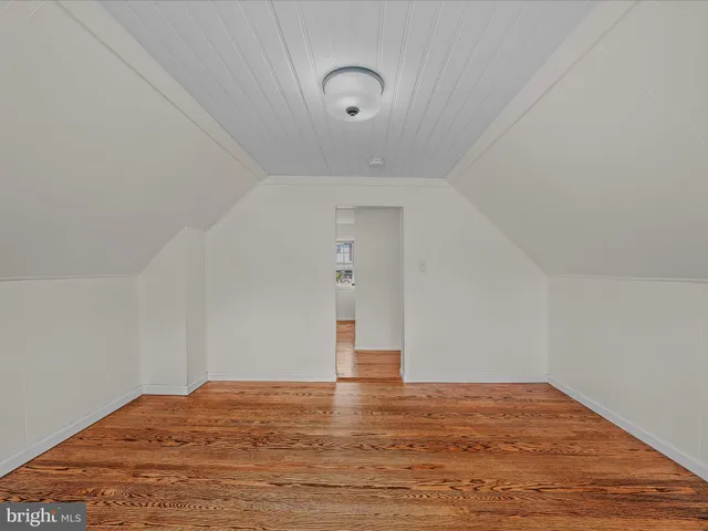 $264,000 | 151 South Laurel Avenue, Berkeley Springs, WV 25411