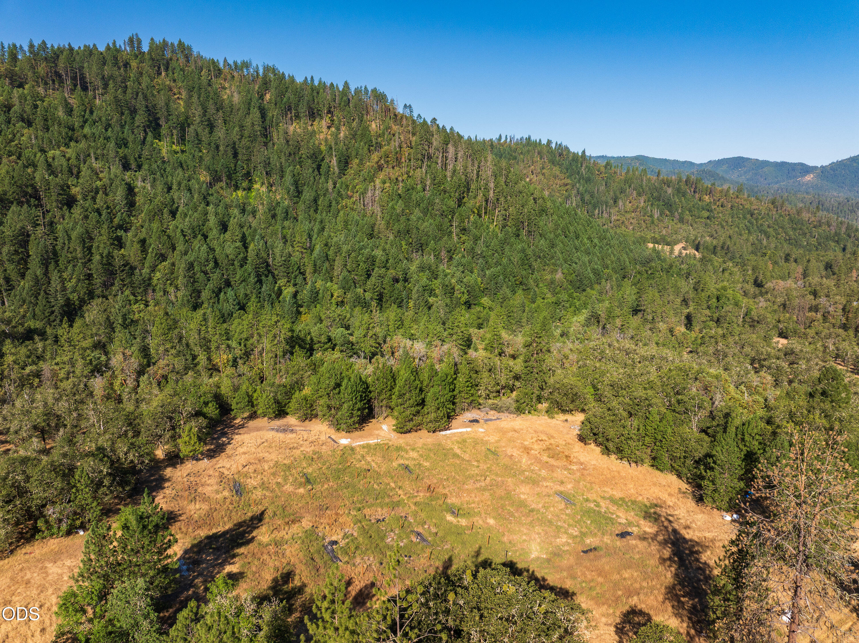 2659 Foots Creek Road Gold Hill, OR 97525 - Photo 17 of 43