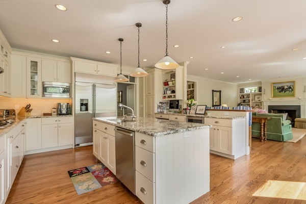 12 Churchill Road Marblehead, MA 01945 - Photo 7 of 27