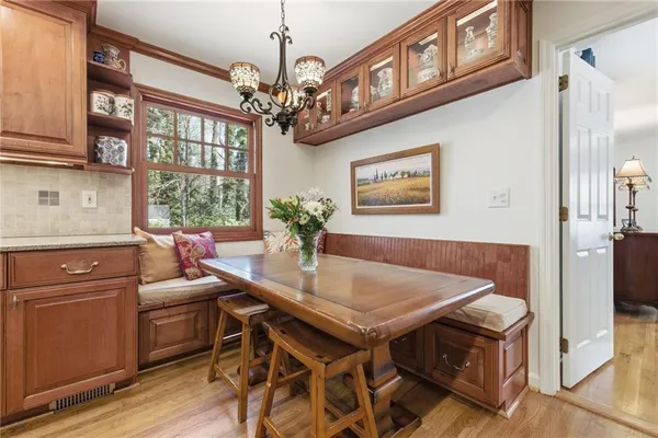 $799,000 | 1924 Queens Way, Atlanta, GA 30341