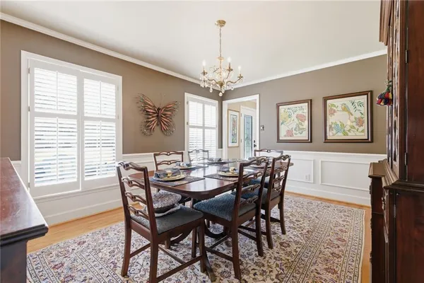 $799,000 | 1924 Queens Way, Atlanta, GA 30341