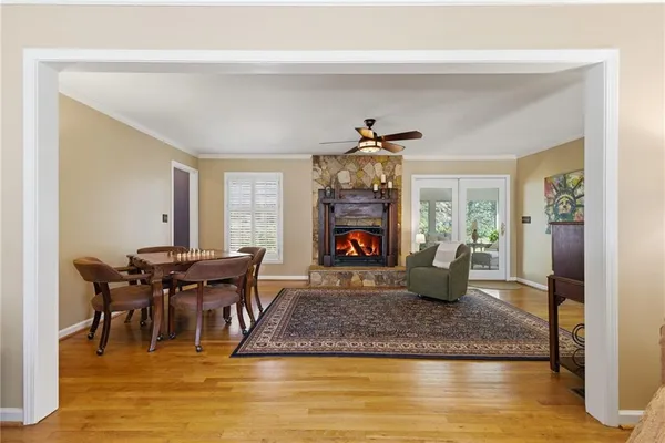 $799,000 | 1924 Queens Way, Atlanta, GA 30341