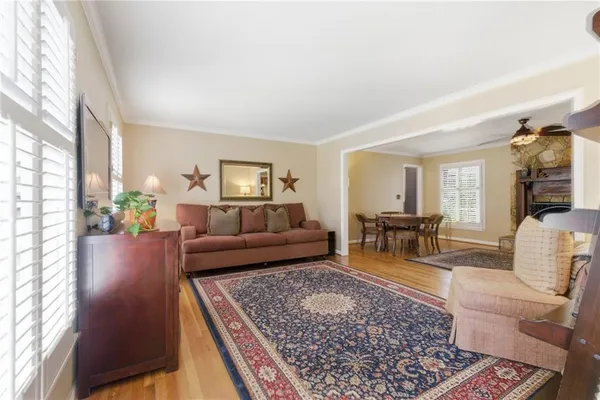 $799,000 | 1924 Queens Way, Atlanta, GA 30341