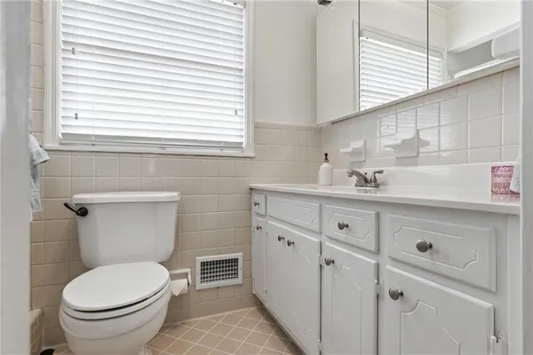 $799,000 | 1924 Queens Way, Atlanta, GA 30341