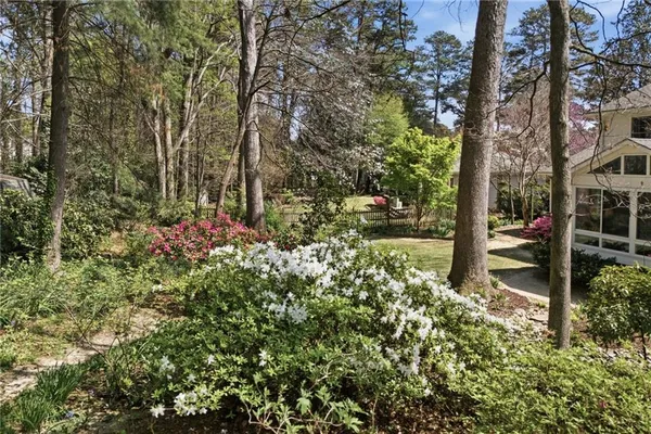 $799,000 | 1924 Queens Way, Atlanta, GA 30341