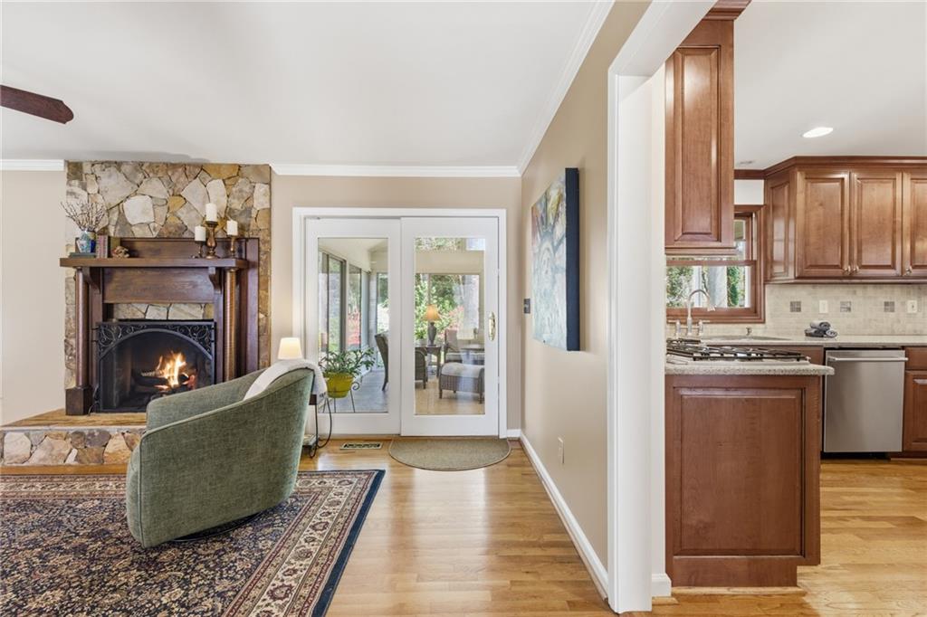 1924 Queens Way Atlanta, GA 30341 - Photo 8 of 71