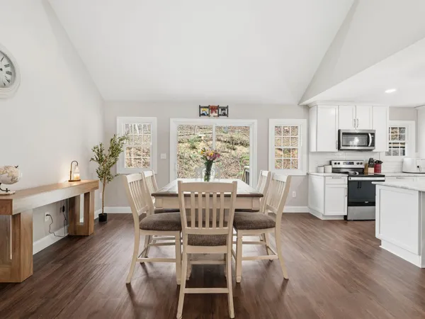 $399,950 | 10071 Fortune Ridge Road, Bent Mountain, VA 24059