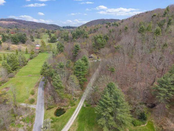 $399,950 | 10071 Fortune Ridge Road, Bent Mountain, VA 24059