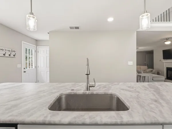 $399,950 | 10071 Fortune Ridge Road, Bent Mountain, VA 24059