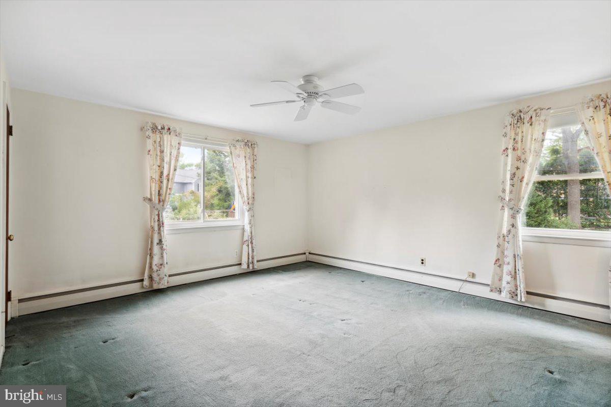 13 Chetwynd Road Paoli, PA 19301 - Photo 8 of 15 Main Bedroom