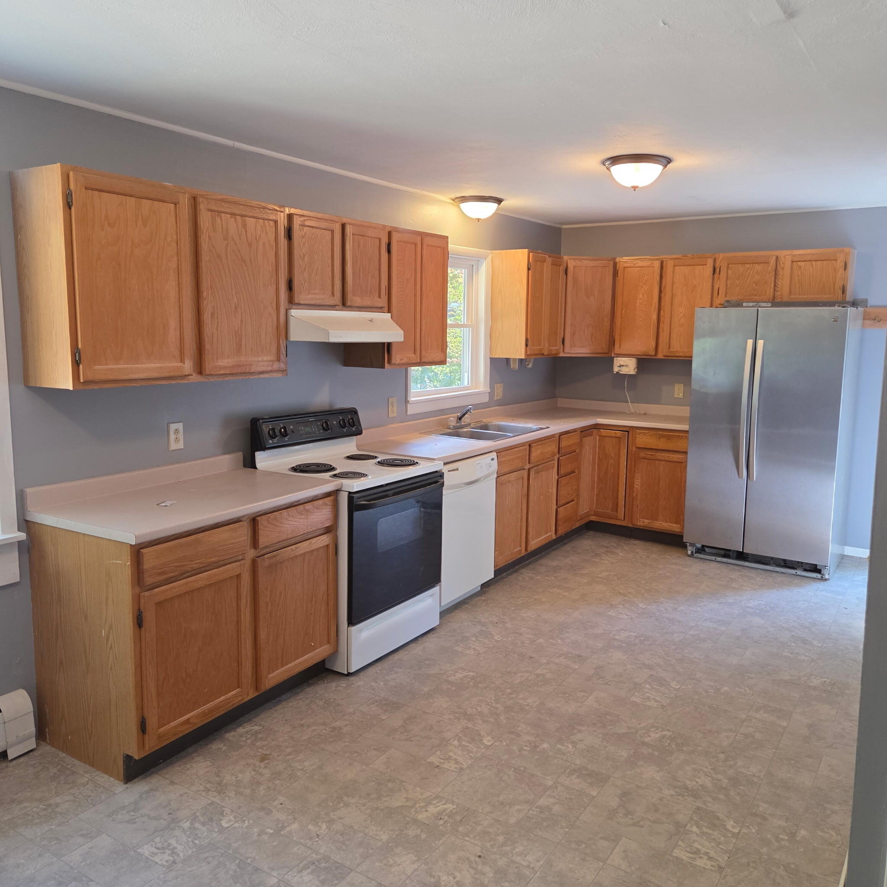 394 Transalpine Road Lincoln, ME 04457 - Photo 35 of 47 20260918_102553 (1)