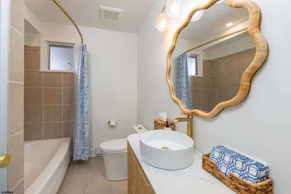 $1,850,000 | 5224 Bay Avenue, Ocean City, NJ 08226