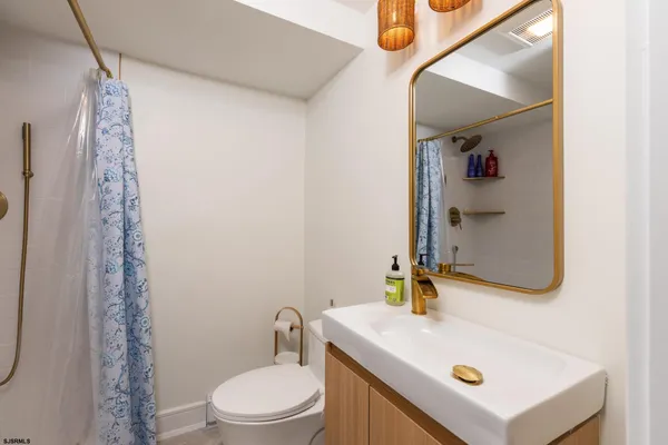 $1,850,000 | 5224 Bay Avenue, Ocean City, NJ 08226