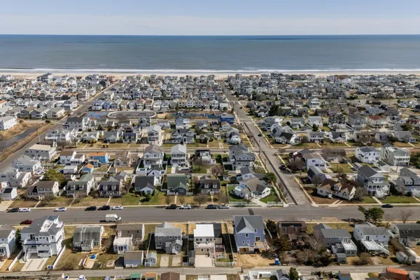 $1,850,000 | 5224 Bay Avenue, Ocean City, NJ 08226