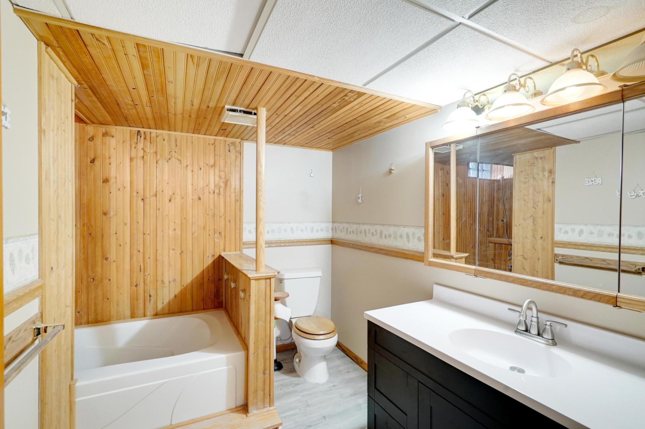 716 Rice Street Faribault, MN 55021 - Photo 20 of 29