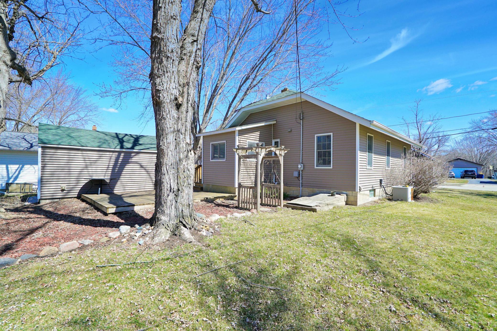 716 Rice Street Faribault, MN 55021 - Photo 26 of 29
