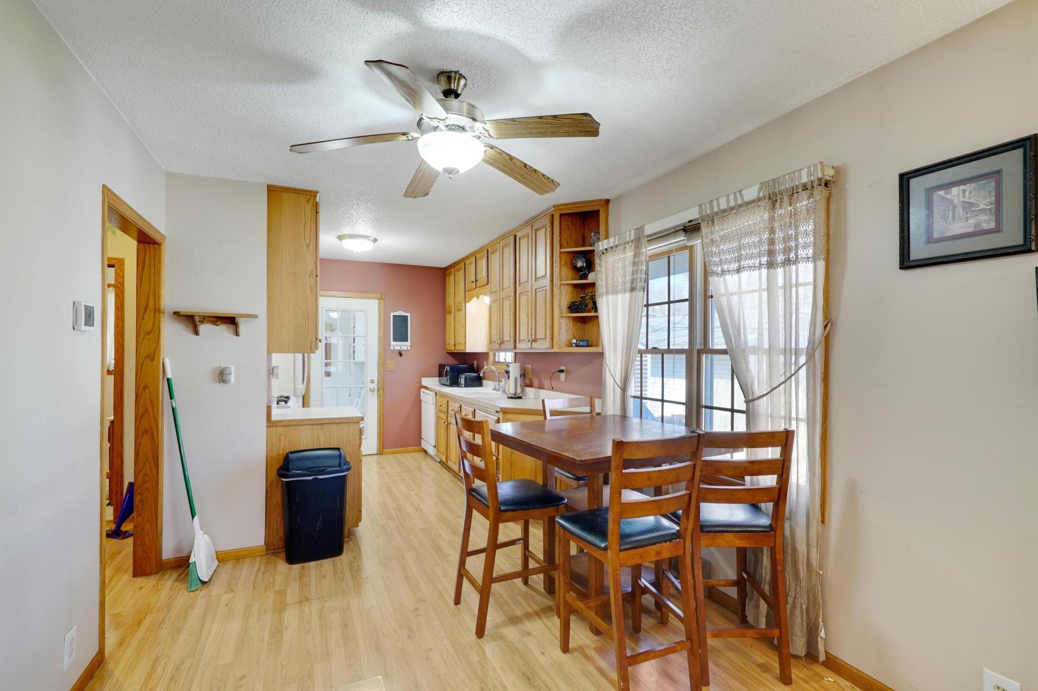 716 Rice Street Faribault, MN 55021 - Photo 7 of 29