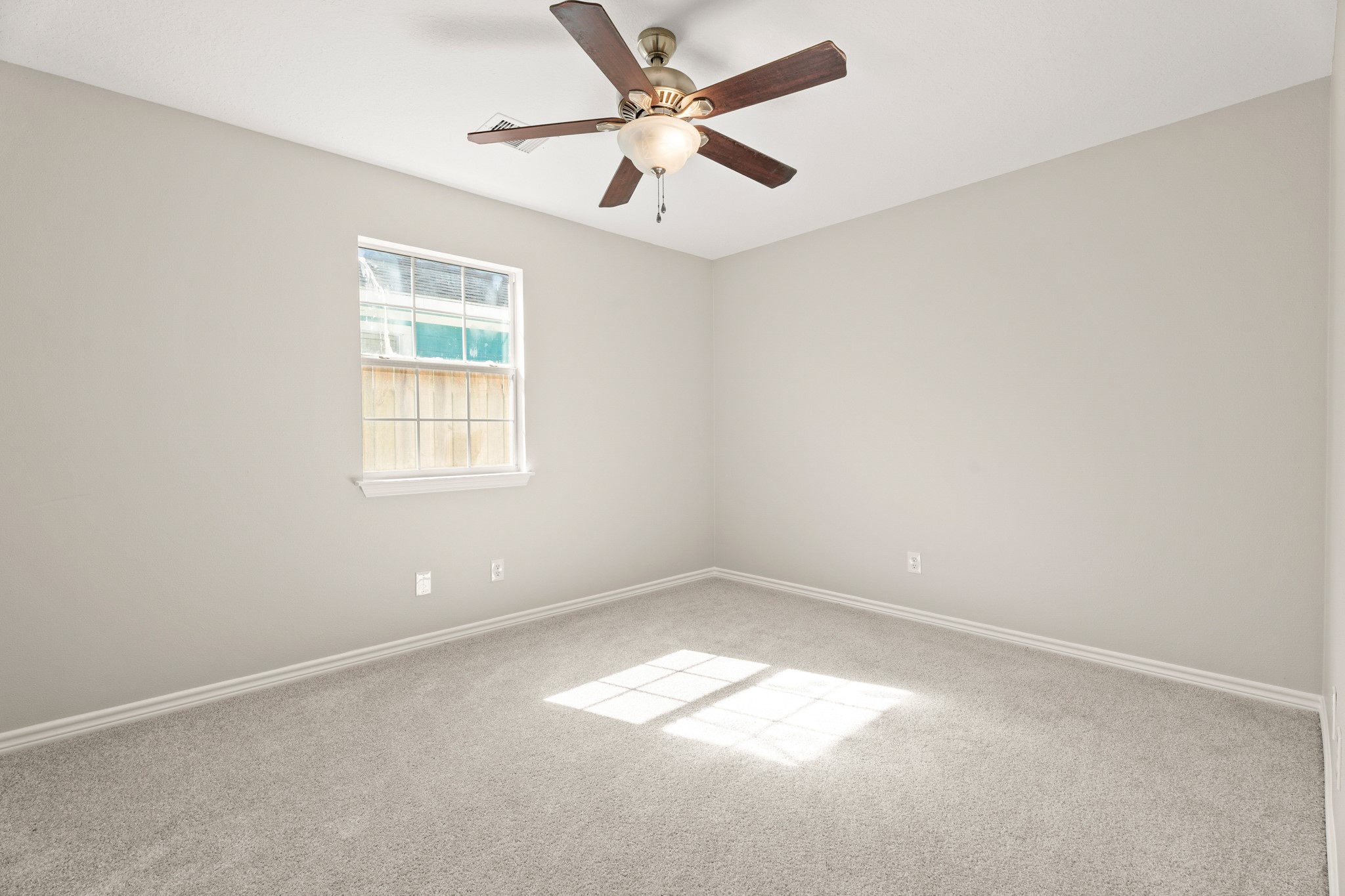 3003 Florida Street Dickinson, TX 77539 - Photo 7 of 18