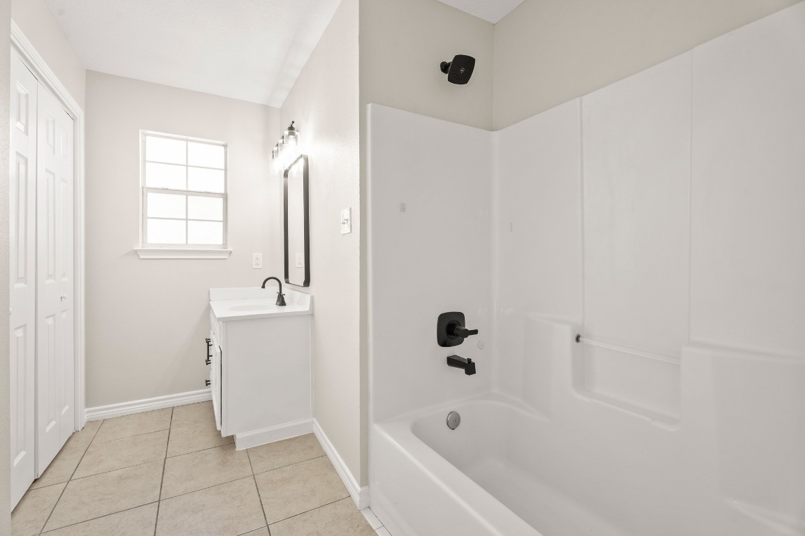 3003 Florida Street Dickinson, TX 77539 - Photo 8 of 18